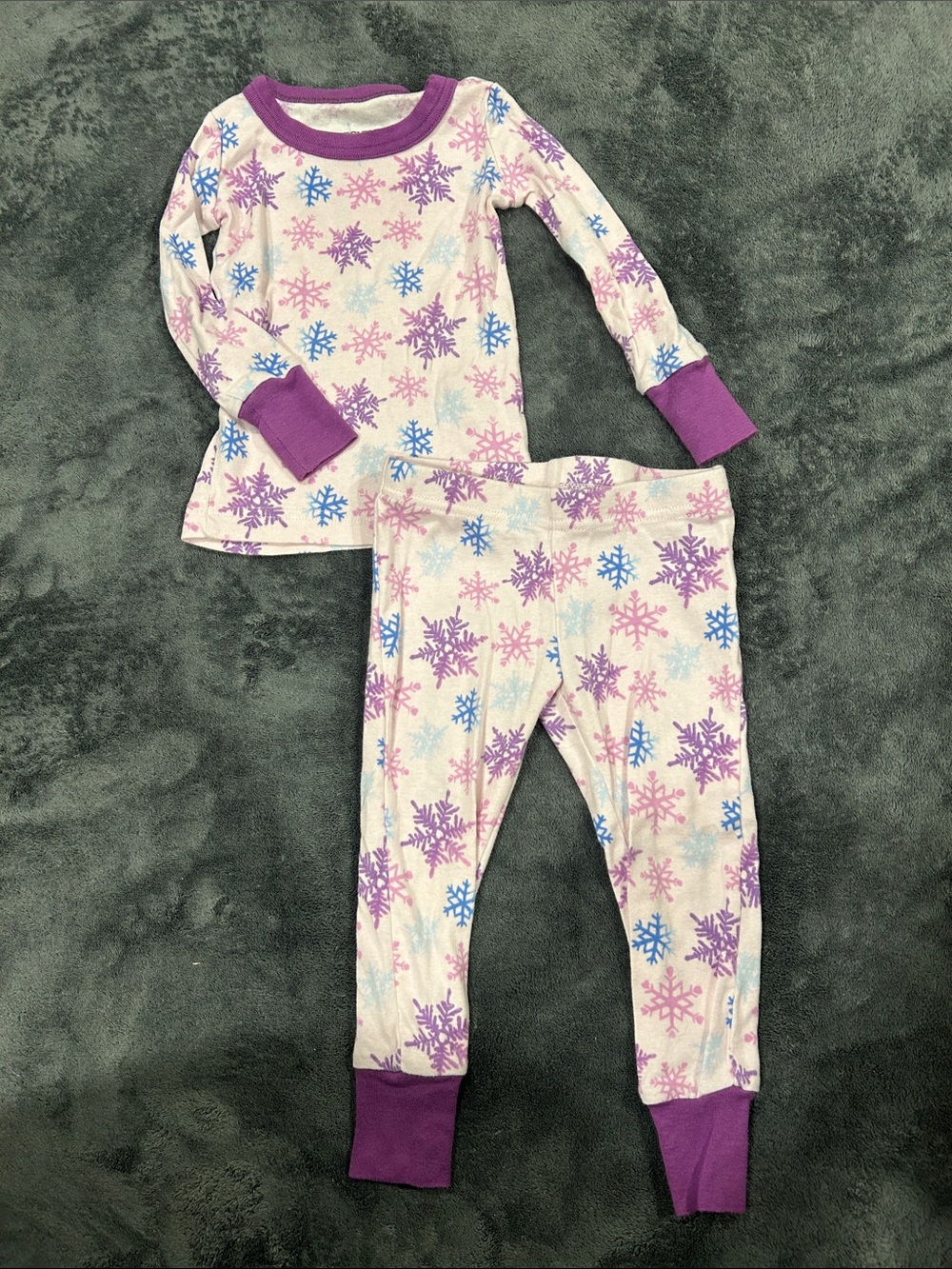 Lands' End Toddler Pajama Set with Purple Trim and Snowflake Print